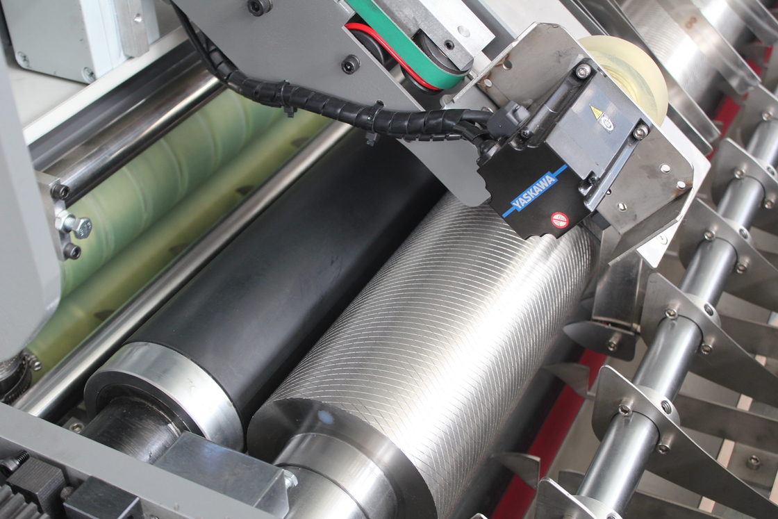 Máquina laminadora de flauta de alta velocidade 1450mm*1450mm DX-1450