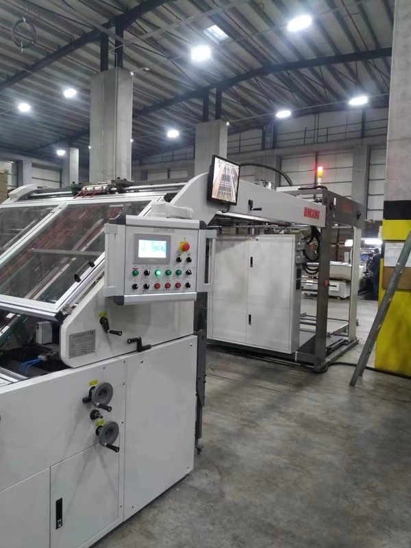 Alimentador Traseiro 3 Ply 5 Ply Flute Laminador Machine 150m/Min PLC Control