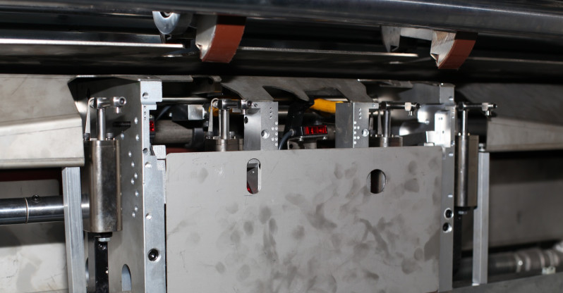 Máquina de laminação de placa cinza 16KW para quebra-cabeças de etiqueta de preço