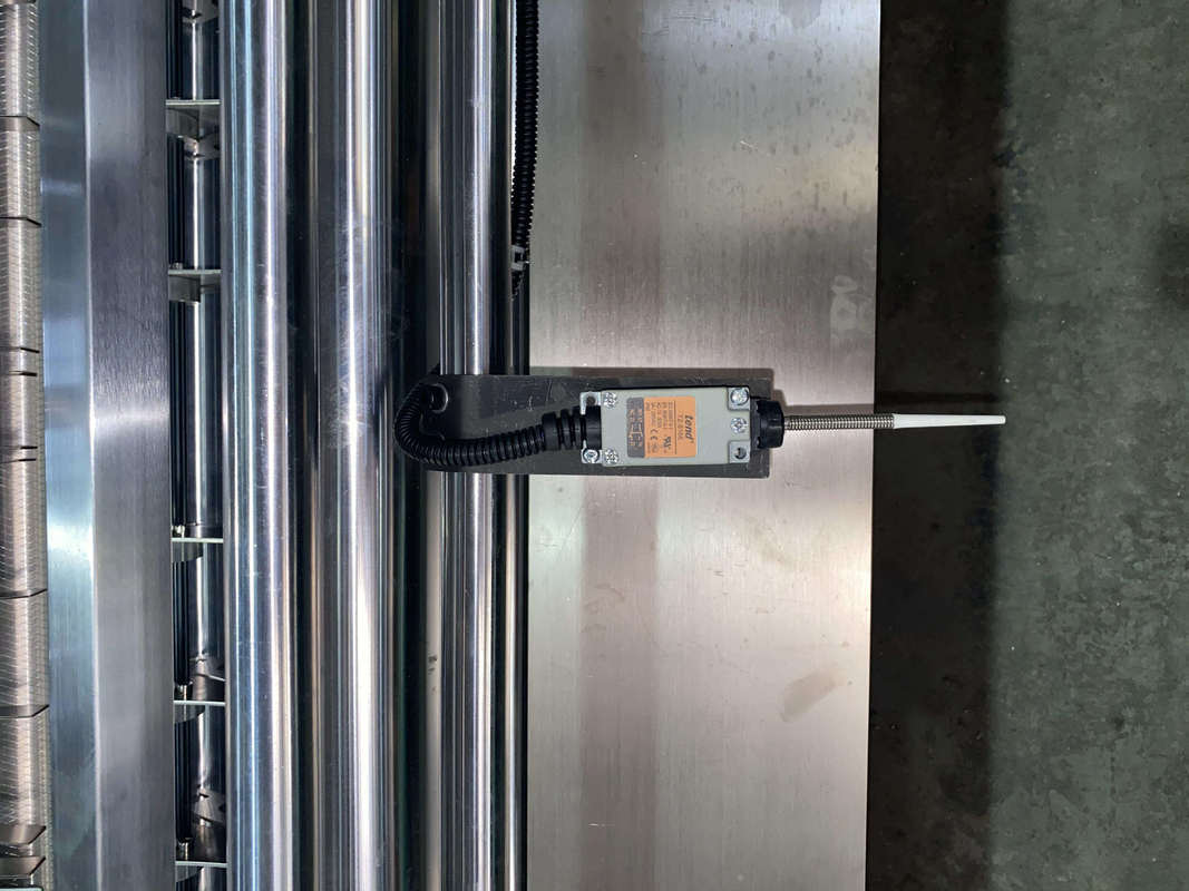 Máquina de colagem de flauta de parede dupla automática tipo 1650