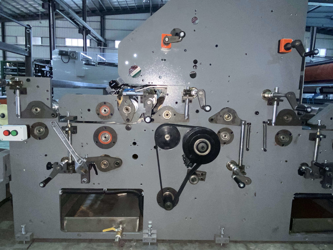 Laminador de flauta de 5 dobras ISO 30HP 380V máquina de laminação de caixa de papelão ondulado