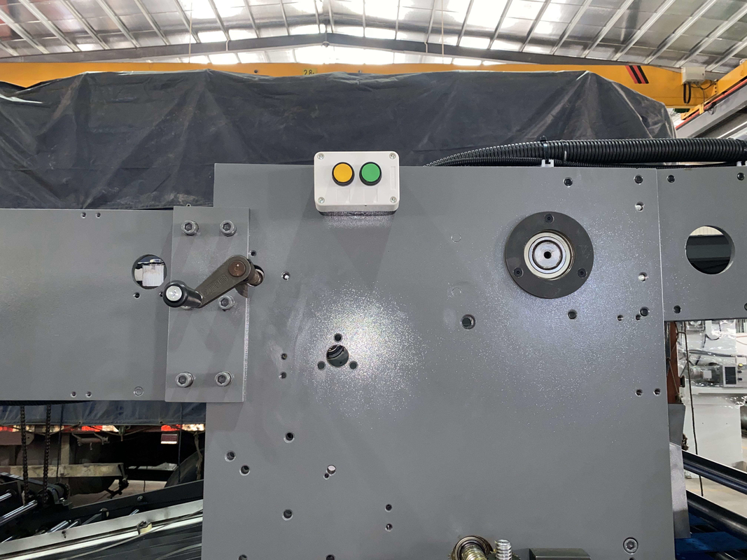 Máquina laminadora de papelão ondulado 1650*1450mm 5 camadas