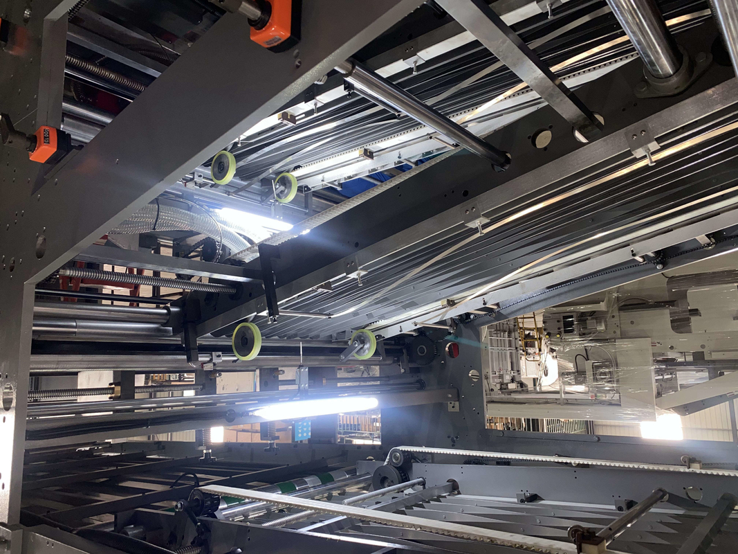 Laminador de flauta de 5 dobras ISO 30HP 380V máquina de laminação de caixa de papelão ondulado